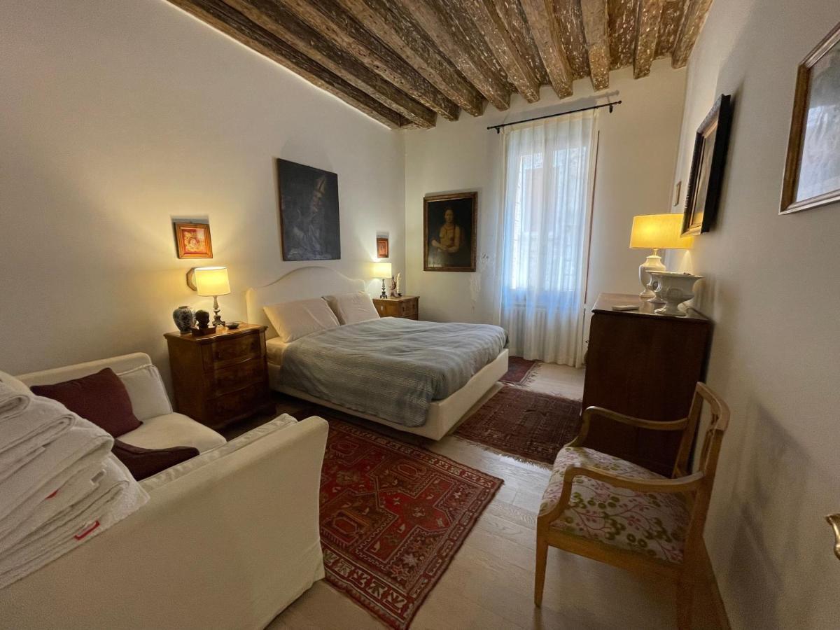 Appartamento Di Charme Venedig Exterior foto